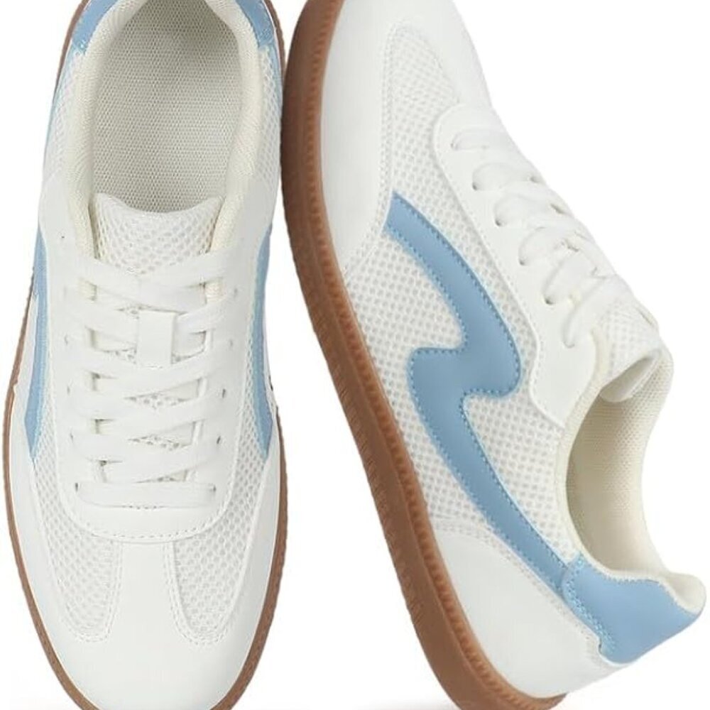 Women's White Lightweight Removable Insole Non-slip Spring Retro Casual Sneakers